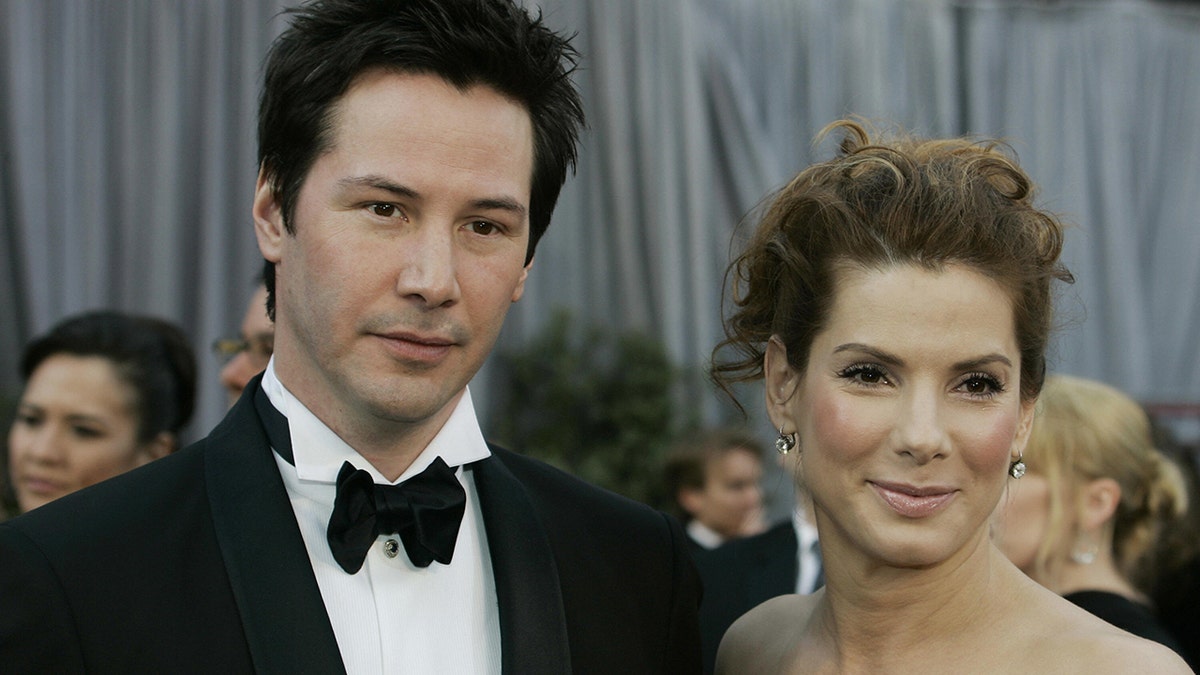 Sandra Bullock Keanu Reeves