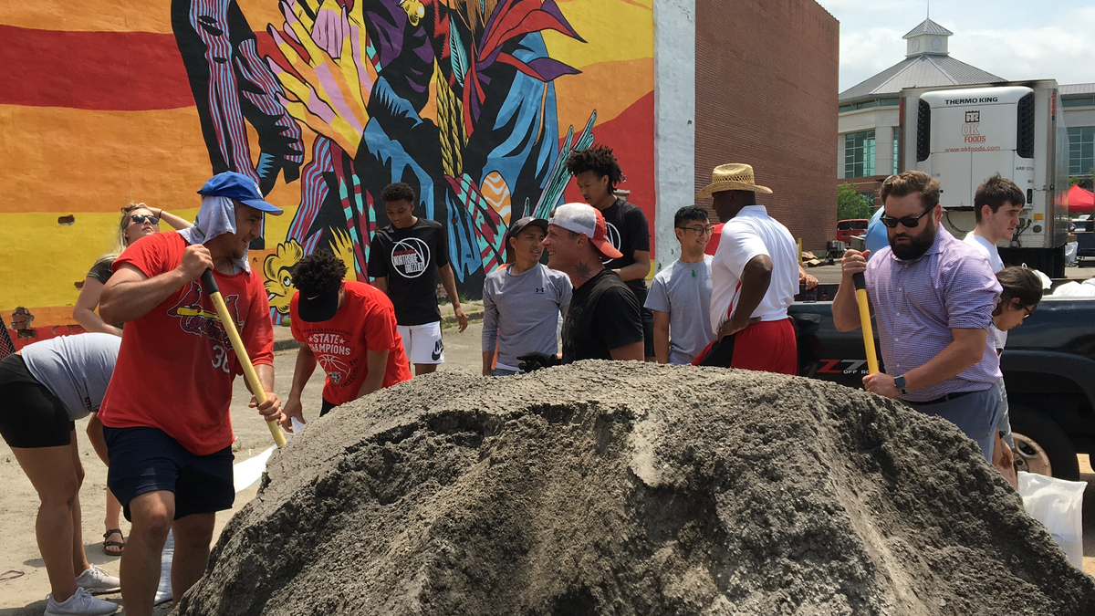 “I’m very happy to be here and help my community,” Ordonez said. “I encourage everybody to come and help us because this is the time that as a city we need to come together and help each other. And with the help of God, we're gonna make it.”
