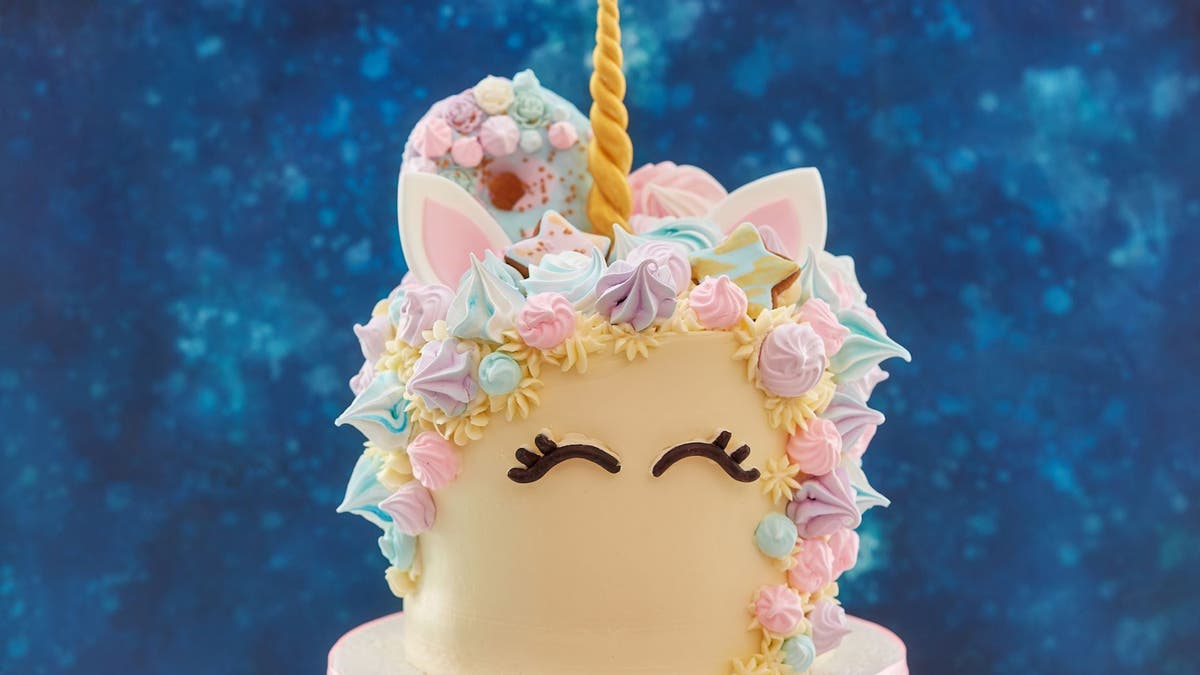 The unicorn cake did not quite look the way it was supposed to.