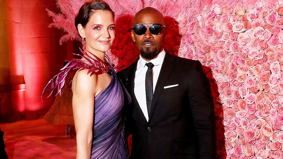 Katie Holmes and Jamie Foxx attend The 2019 Met Gala Celebrating Camp: Notes on Fashion at Metropolitan Museum of Art on May 06, 2019 in New York City. (Photo by Kevin Tachman/MG19/Getty Images for The Met Museum/Vogue)