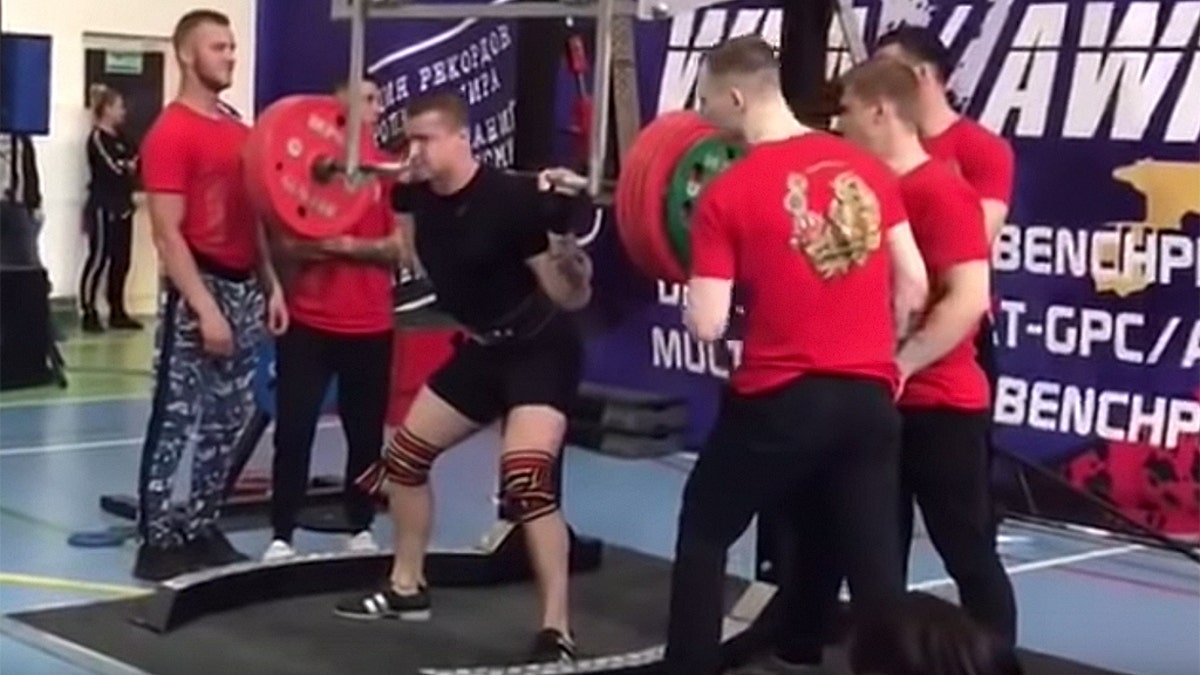 Ukrainian Powerlifter Pranks Gym Goers By Lifting Insane Weight In