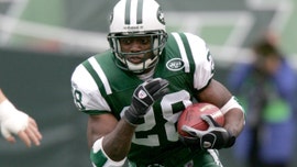 Hall of Fame running back Curtis Martin receives honorary doctorate degree