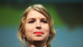 Chelsea Manning released from jail on contempt charge