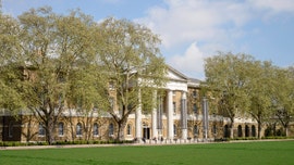 Gallery covers ‘America and Islamic extremists’ artwork after Muslims call it 'blasphemous'