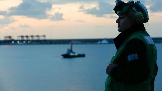 US Navy fleet sent to Middle East to ward off threats represents a target, Iranian commander says