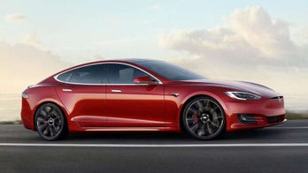 Police: Alleged Tesla thief caught after car ran out of power