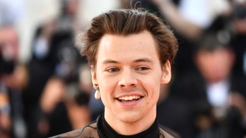 Harry Styles shares details of being mugged at knifepoint 