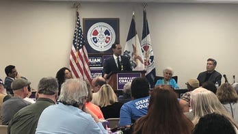 In crowded Democratic 2020 field, candidates are meeting with groups who hold clout