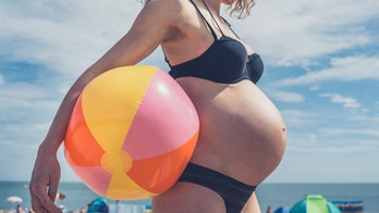 Real estate listing uses pregnant woman in bikini to help sell home