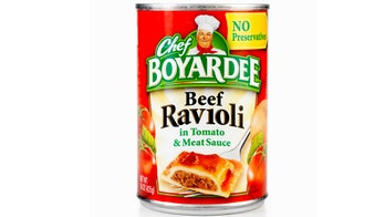 'Suspicious' Chef Boyardee can on wheels leads Chicago cops to shut down street