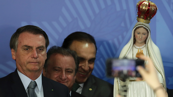 Amid early struggles, Bolsonaro's supporters call for demos