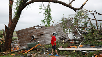Tornadoes hit Kansas, Pennsylvania as storms sweep across US