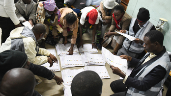 Malawi's president in the lead for re-election
