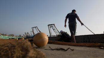 Israel expands Gaza fishing zone, implementing cease-fire