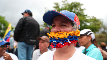 Crowds decline at Venezuela protests amid fears of crackdown