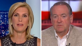 Trump-Pelosi feud shows Dems have 'nothing,' look 'ridiculous': Mike Huckabee