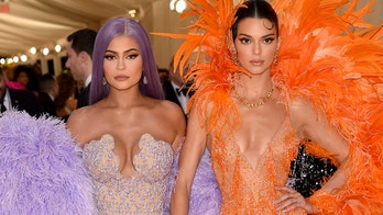 Kendall and Kylie Jenner’s Met Gala looks inspire ‘White Chicks,’ ‘Dumb and Dumber’ comparisons