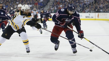 Bobrovsky, Blue Jackets beat Bruins to take 2-1 series lead