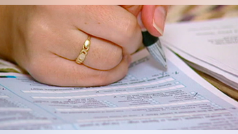 Battle over census citizenship question high stakes for Texas, California