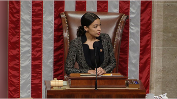 AOC briefly takes Pelosi's spot in presiding over House; reportedly youngest woman to wield gavel