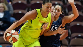 WNBA star Liz Cambage traded from Dallas to Las Vegas