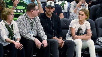 Mallory Edens, daughter of Milwaukee Bucks co-owner, trolls Drake with shirt; rapper fires back