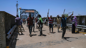 Sudanese protesters plan mass rally as talks stall with army