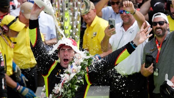 Simon Pagenaud wins Indianapolis 500 in thrilling finish