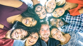 Average American has this many actual friends, study determines