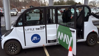 Rhode Island cop pulls over self-driving car
