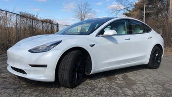 Consumer Reports compares Tesla's Autopilot to a student driver