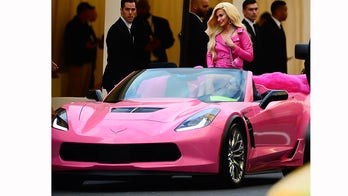 Kacey Musgraves' 'Barbie' Corvette was the hot (pink) car at the Met Gala