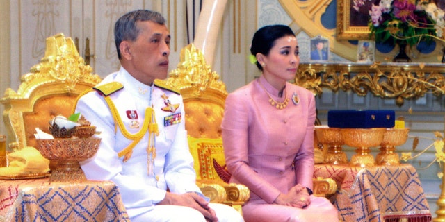 Thailand’s king appoints his consort as queen Thailand’s king appoints his consort as queen