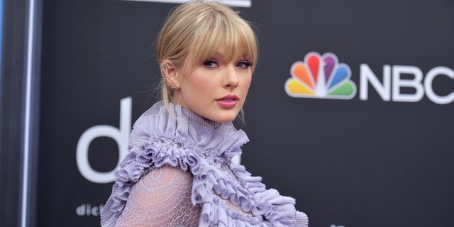 Taylor Swift Says Game Of Thrones Influenced Reputation