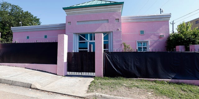 The photo of this Friday, May 17, 2019 shows the organization of Jackson Women's Health in Jackson, Missouri. The institution is the only abortion clinic in the state. (AP Photo / Rogelio V. Solis)