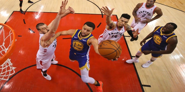 Gregory Shamus/Pool Photo via AP)
