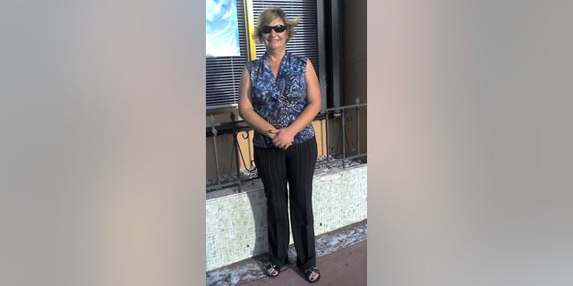 Searles said she was about 182 pounds when she decided to undergo the surgery, and researched her clinic online.