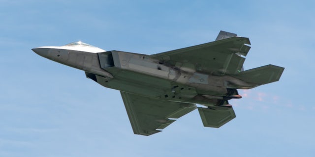 A US Air Force F-22 similar to the one used to shoot down a suspected Chinese spy balloon.