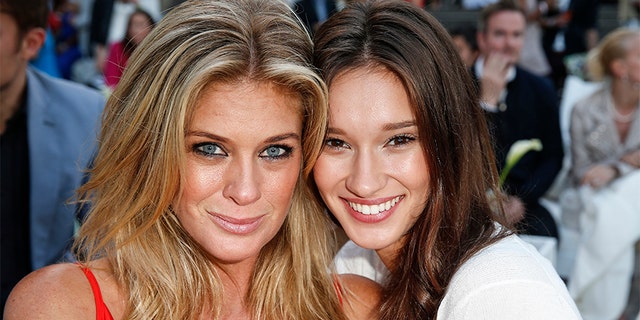 Rachel Hunter and her daughter Renee Stewart attend the Raffaello Summer Day on June 21, 2014, in Berlin, Germany. (Photo by Franziska Krug/Getty Images for Raffaello)