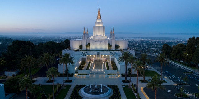 Oakland's Mormon Temple, a hilltop landmark long shrouded in mystery to millions of its neighbors, is opening its doors to the public, but only for a short time.
