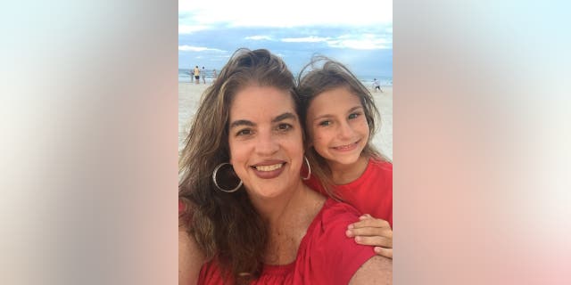 Lisa and her daughter Elizabeth.