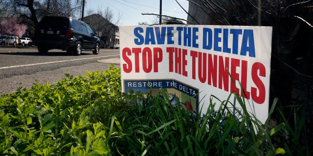 A sign opposing Brown's proposal near Freeport, Calif. in February 2016. (AP Photo/Rich Pedroncelli, File)