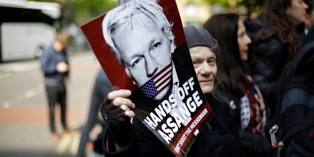 Assange was sentenced on Wednesday after his appearance at London’s Southwark Crown Court. After the judge handed the sentence, a group of protesters shouted “shame on you.”<br data-cke-eol="1">