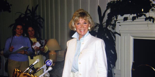 CARMEL CA, - JULY 16: Doris Day prepares to speak at a press conference at the dog friendly hotel she owns in Carmel, California July 16, 1985 ( Photo by Paul Harris/Getty Images )