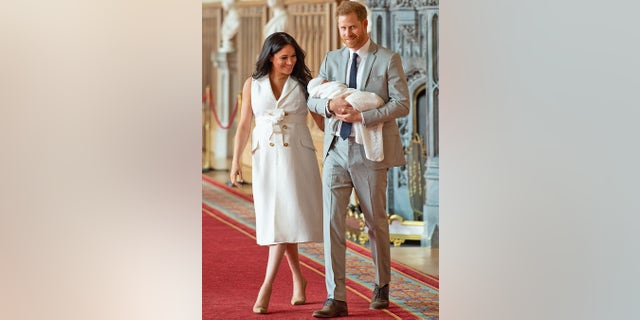 duchess-meghan-markle-prince-harry-royal-baby-sussex-2.jpg