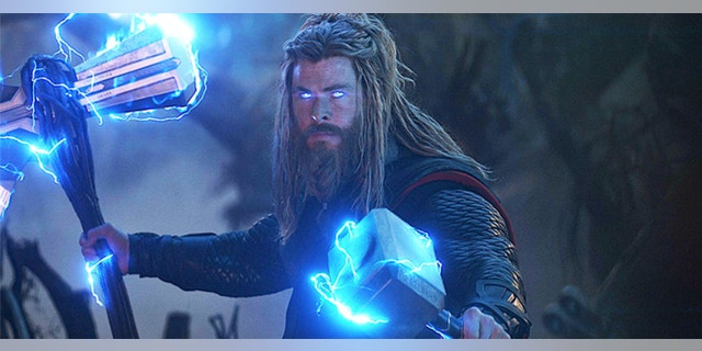Chris Hemsworth insisted on keeping Thor's weight in "Avengers: Endgame."