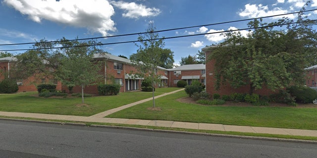 The apartment complex in New Jersey, where police say that Hiralbahen Bhavsar, aged 29, stabbed to death his baby girl. 