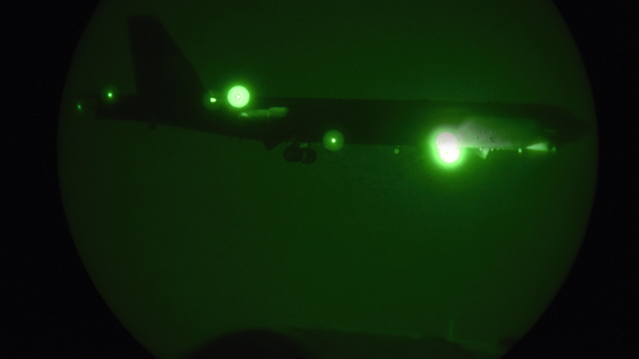 US B-52 Strategic Bombers Land in Qatar