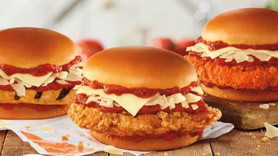 Burger King Brings Back Chicken Parm Sandwich With A Twist