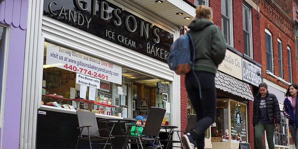 Oberlin College owes Gibson's bakery $36M in defamation case, so why won't it also say 'sorry'? - Vimarsana News